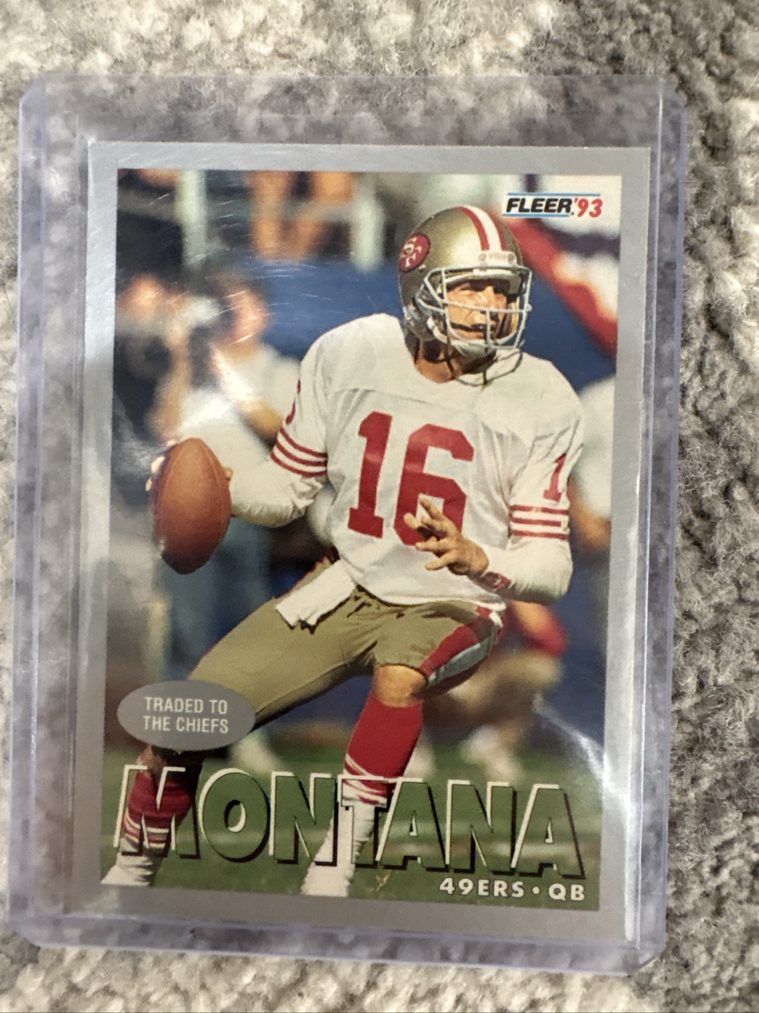 1993 Fleer Joe Montana #475 (Traded to the Chiefs Notation)