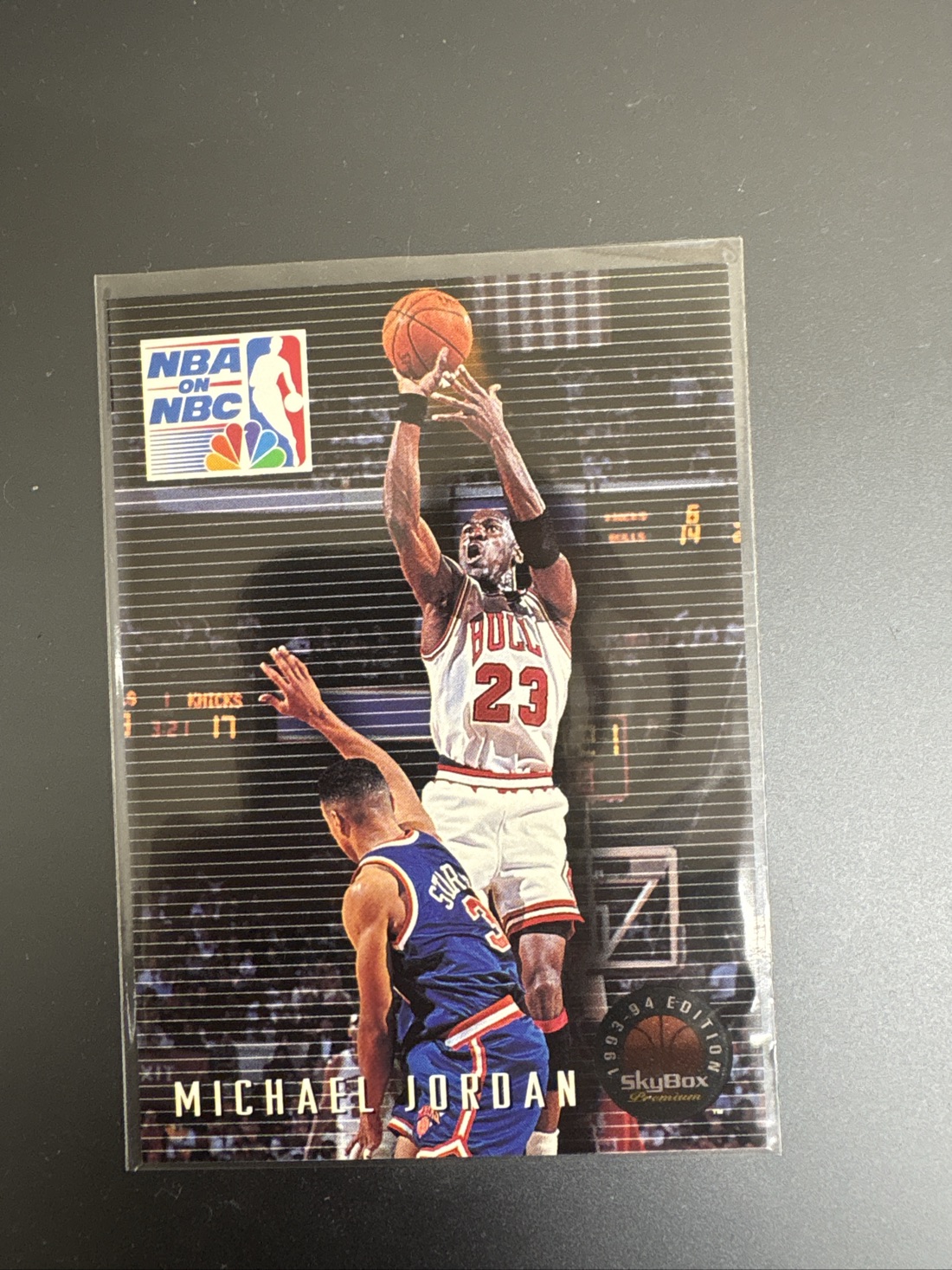 1993-94 SkyBox Premium NBA on NBC Great Performances Michael Jordan #14